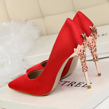 Load image into Gallery viewer, Metal Heel Flower High Shoes Silk Elegant Pumps Women Heels Shoes - nevaehshalo