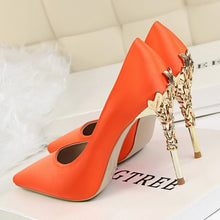Load image into Gallery viewer, Metal Heel Flower High Shoes Silk Elegant Pumps Women Heels Shoes - nevaehshalo