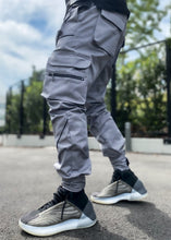Load image into Gallery viewer, Spring and autumn new casual pants male Korean version of the trendy brand multi-bag overalls loose straight-leg pants outdoor running trousers - nevaehshalo