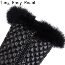 Load image into Gallery viewer, Winter white Real hair Women Snow Boots Round Toe zip Slope heel