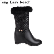 Load image into Gallery viewer, Winter white Real hair Women Snow Boots Round Toe zip Slope heel