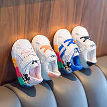 Load image into Gallery viewer, Disney autumn new baby shoes boys sneaker white shoes children girls rainbow bottom baby soft bottom casual shoes - nevaehshalo