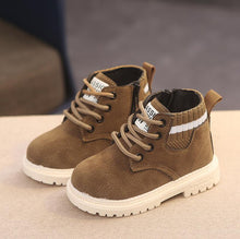 Load image into Gallery viewer, Children Casual Shoes Autumn Winter Martin Boots Boys Shoes Fashion Leather Soft Antislip Girls Boots 21-30 Sport Running Shoes - nevaehshalo