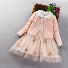 Load image into Gallery viewer, Girls clothing set new spring  princess coat+dress 2Pcs suit for girl party children clothes - nevaehshalo
