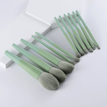 Load image into Gallery viewer, 11pcs Natural Hair Green Makeup Brushes Foundation Powder Eyeshadow Eyebrow Brush Set Cosmetic Tools - nevaehshalo
